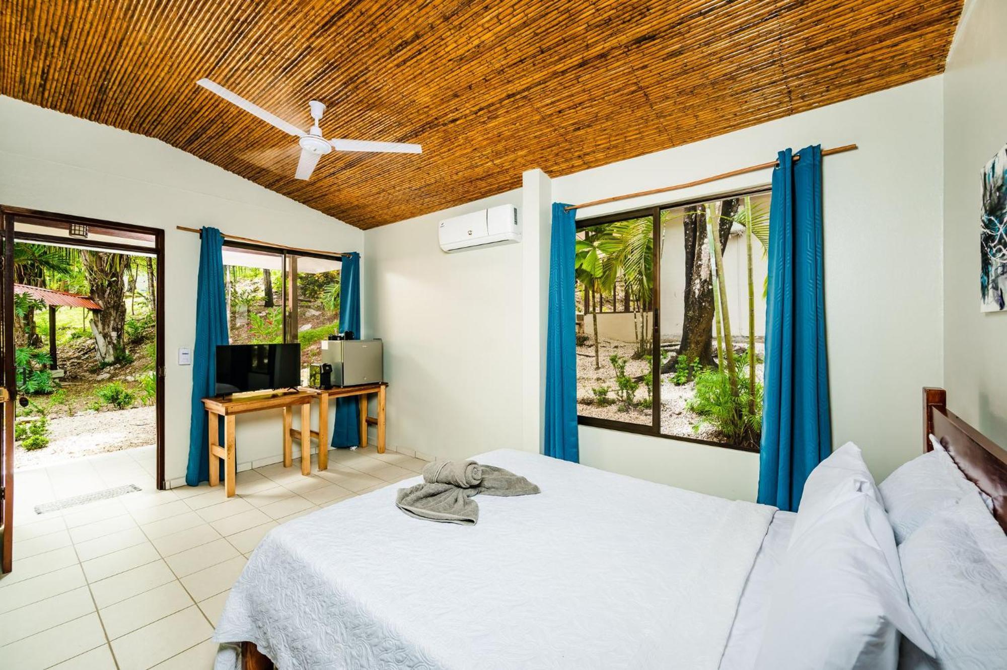 El Sueno Tropical Hotel Puerto Carrillo Eksteriør billede